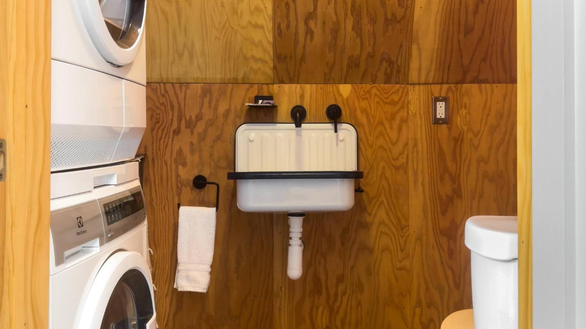 The Grainery: Luminous Quonset Luxury By Cafecito Сasa de vacaciones Santa Fe