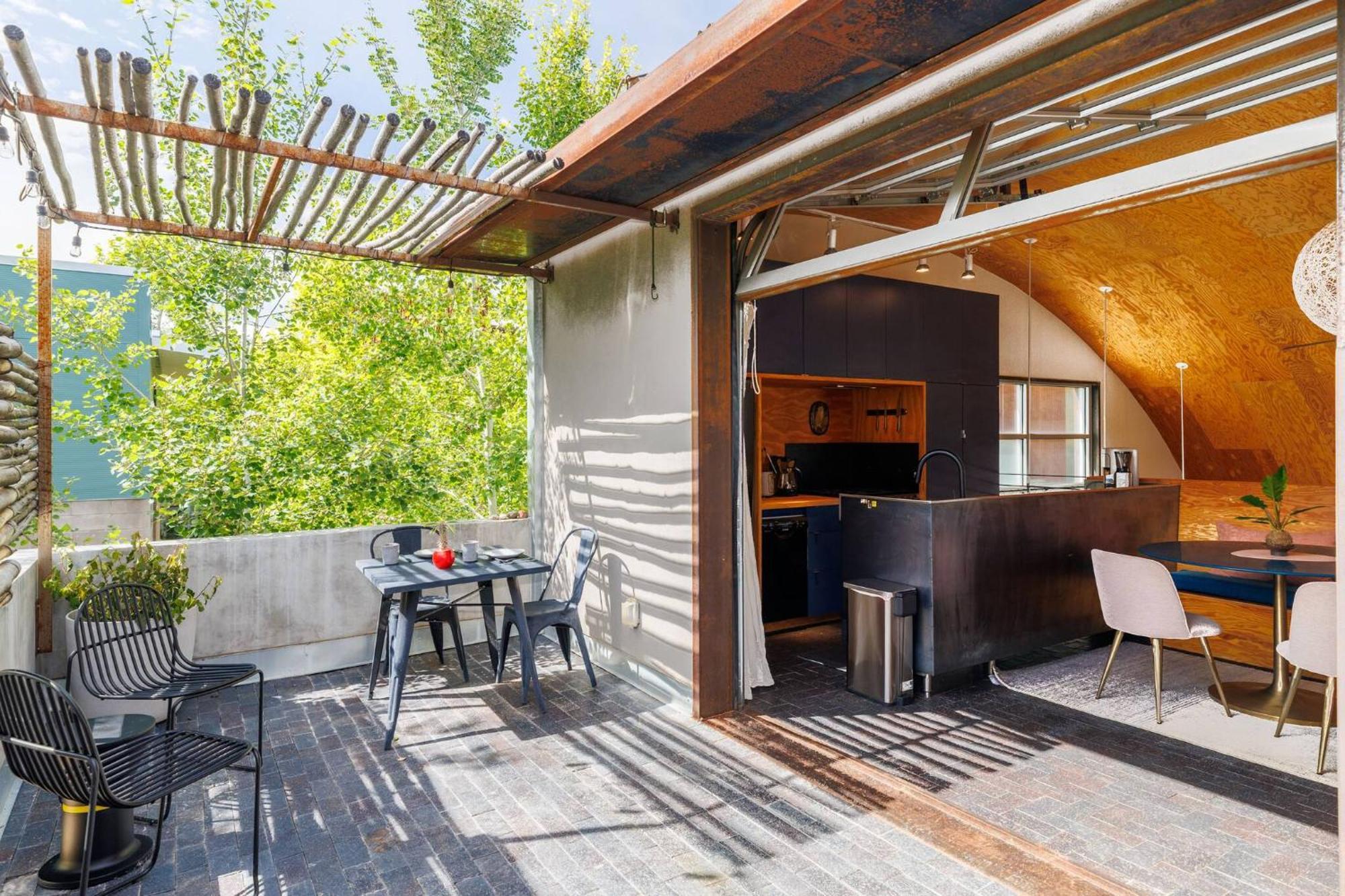 The Grainery: Luminous Quonset Luxury By Cafecito