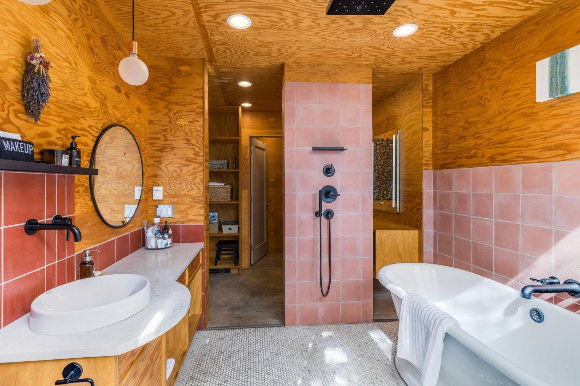 The Grainery: Luminous Quonset Luxury By Cafecito